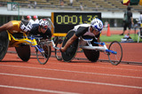 トップ選手は平均時速が30kmを超える―2010ジャパンパラリンピック陸上競技大会