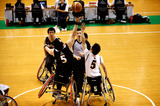 車椅子バスケットボール　　　　写真／竹見脩吾 