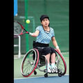 車いすテニス　　　　写真提供／飯塚国際車いすテニス大会事務局
