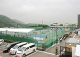 車いすテニス　　　　写真提供／飯塚国際車いすテニス大会事務局