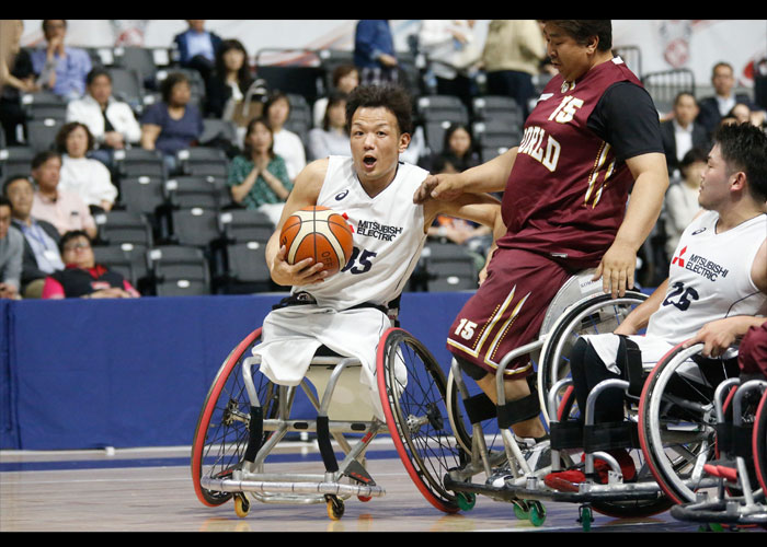 天皇杯-第47回日本車いすバスケットボール選手権大会　　　　写真／阿部謙一郎