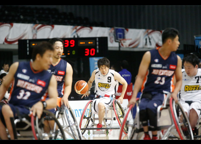 天皇杯-第47回日本車いすバスケットボール選手権大会　　　　写真／阿部謙一郎