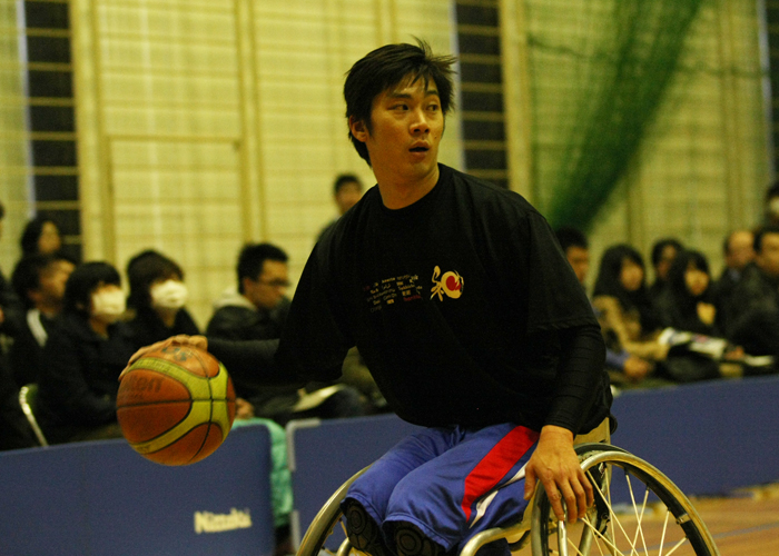 車椅子バスケットボール　鈴木明将　　　　写真／阿部謙一郎