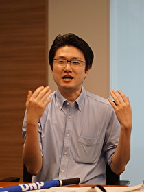 写真：天利哲也