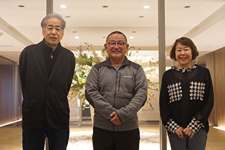 写真:左から二宮・渕山・伊藤