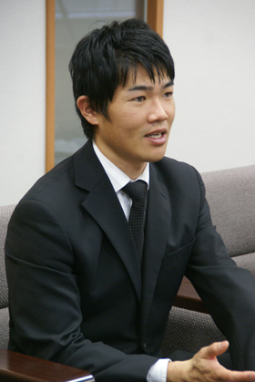 新田佳浩選手